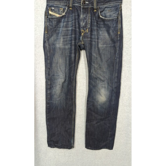 Vtg '07 Diesel Jeans Men 33x32 LARKEE Italy Whiskers Button Fly Hipster Cool Guy - Picture 3 of 9